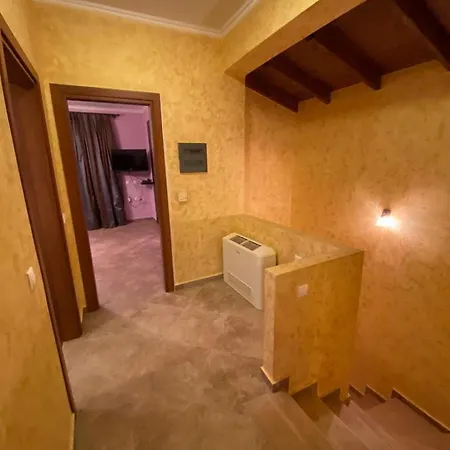 Zeus Villa